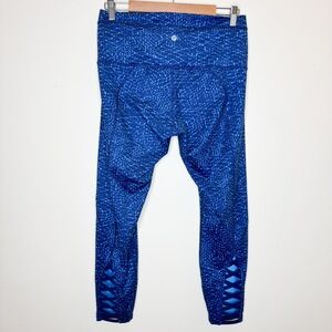 Lululemon Blue Patterned Leggings Size 12